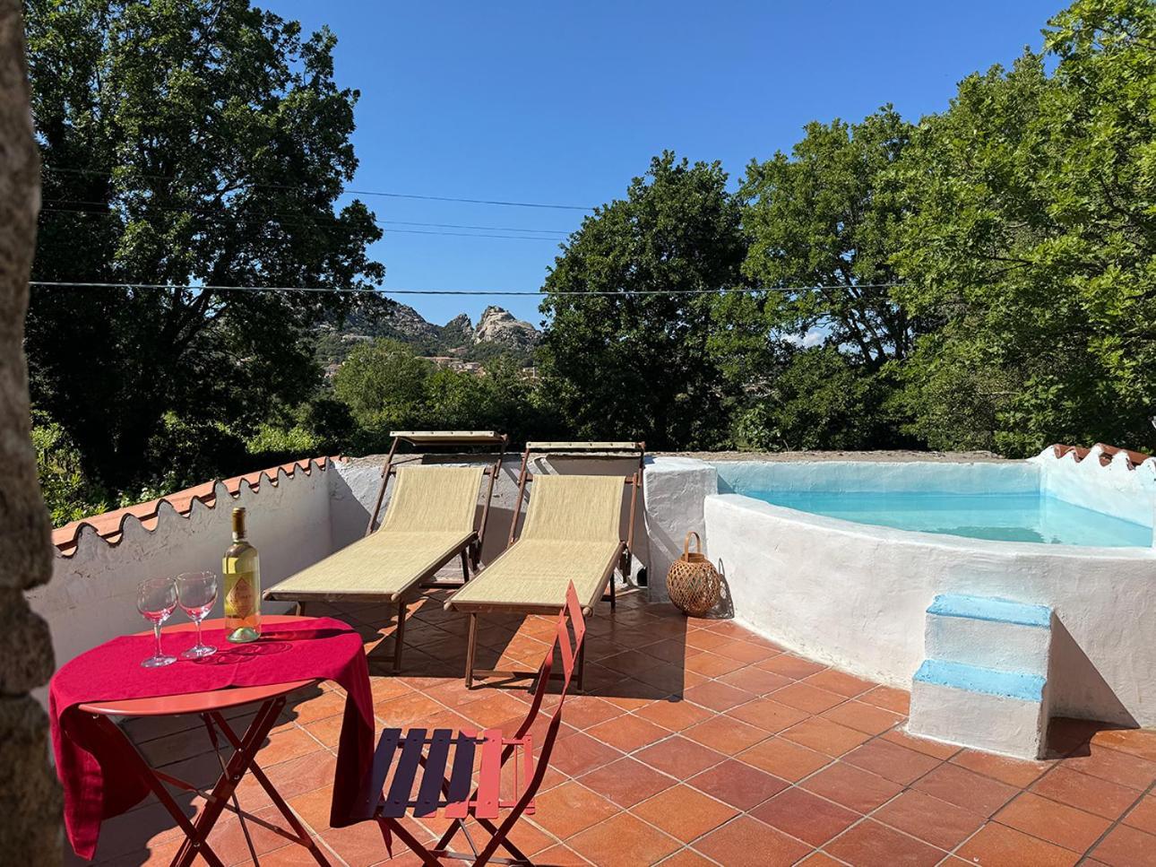 Agriturismo Il Muto Di Gallura Aggius المظهر الخارجي الصورة